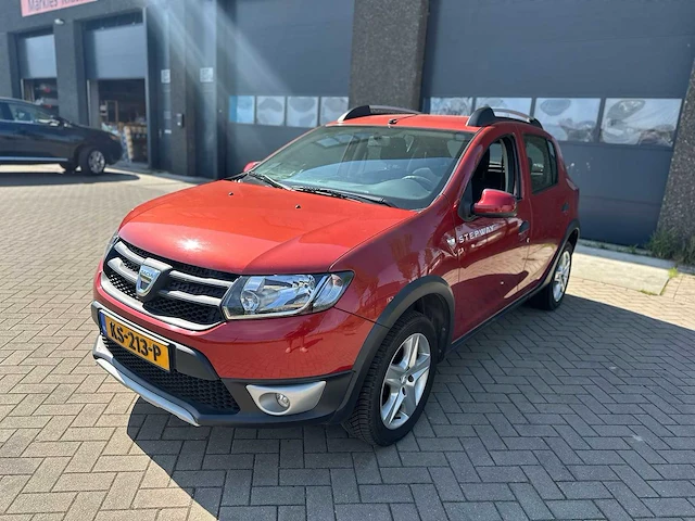 Dacia - 2014 - sandero - 0.9 tce stepway lau. - personenauto - afbeelding 1 van  15