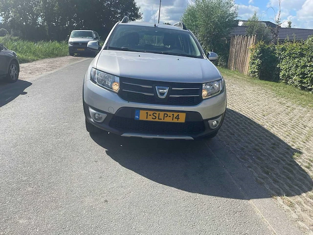 Dacia - sandero - 0.9 tce stepway lauréte 2013 | 1-slp-14 - afbeelding 1 van  10