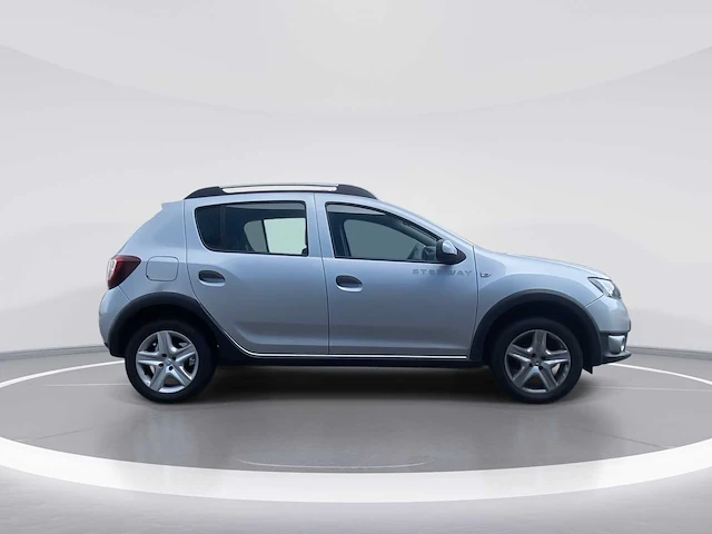 Dacia - sandero - 0.9 tce stepway lauréte 2013 | 1-slp-14 - afbeelding 7 van  30