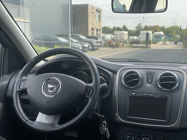 Dacia - sandero - 0.9 tce stepway lauréte 2013 | 1-slp-14 - afbeelding 21 van  30