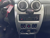 Dacia - sandero - 1.6 lauréate - 35-jln-6 - afbeelding 4 van  20