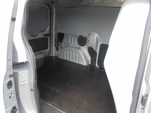 Dacia 1.5 dci 90 ambiance v-724-rg - afbeelding 9 van  13