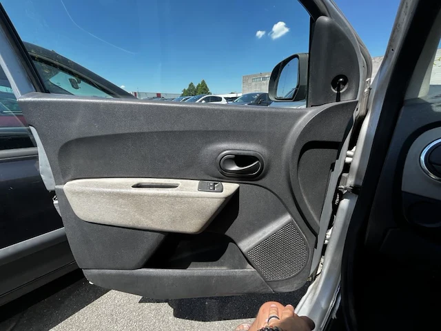 Dacia dokker 1.5 dci ambiance 90,2016 - afbeelding 8 van  25