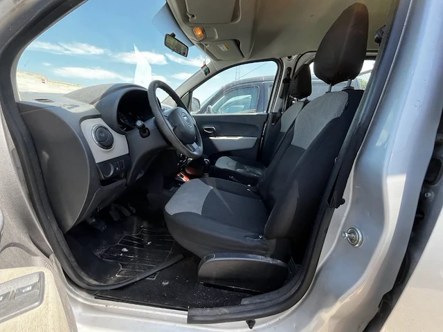 Dacia dokker 1.5 dci ambiance 90,2016 - afbeelding 9 van  25