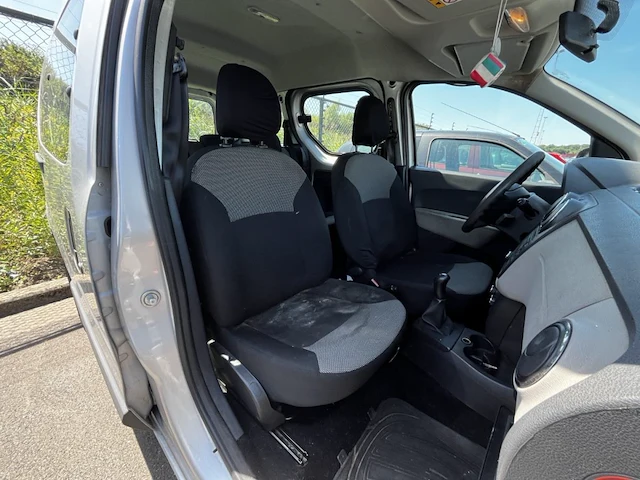 Dacia dokker 1.5 dci ambiance 90,2016 - afbeelding 15 van  25