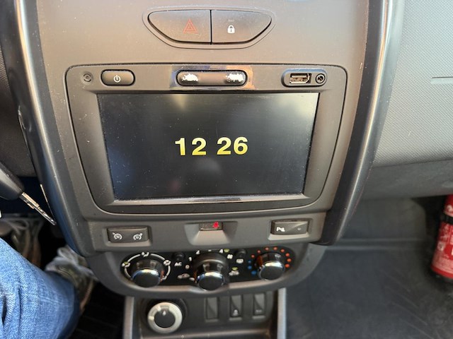 Dacia duster 1.5 dci 4x4 prestige fap,2014 - afbeelding 3 van  26