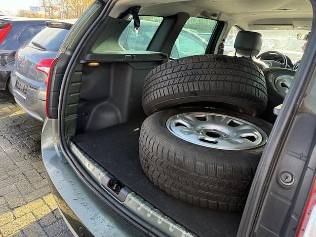 Dacia duster 1.5 dci 4x4 prestige fap,2014 - afbeelding 11 van  26