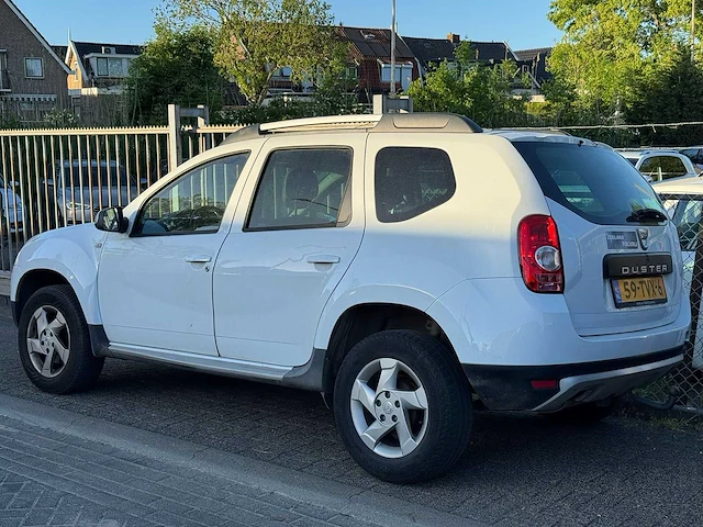 Dacia duster 1.6 aniversare 4x4 car 2012 | 59-tvx-6 - afbeelding 2 van  3
