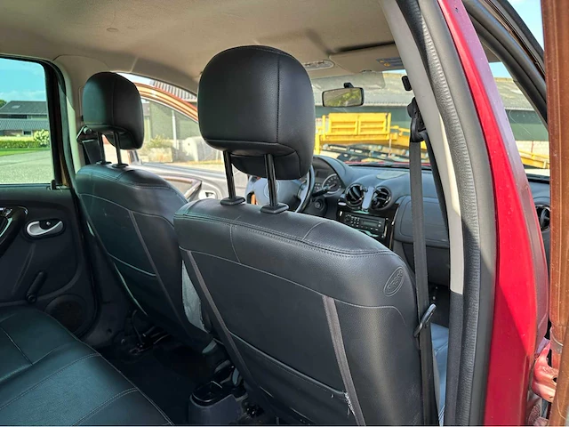 Dacia duster 4wd 2011 benzine - afbeelding 10 van  40