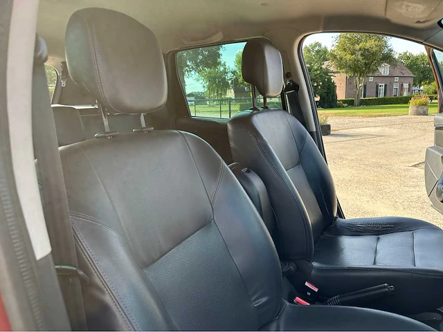 Dacia duster 4wd 2011 benzine - afbeelding 17 van  40