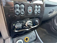 Dacia duster 4wd 2011 benzine - afbeelding 25 van  40