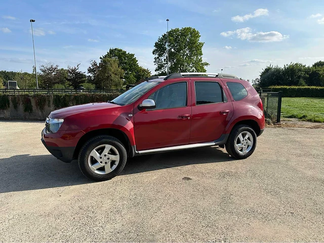 Dacia duster 4wd 2011 benzine - afbeelding 37 van  40