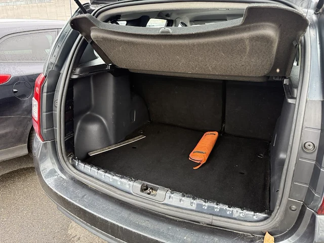Dacia duster phase 2 1.5 dci 4x2 laureate,2015 - afbeelding 11 van  27
