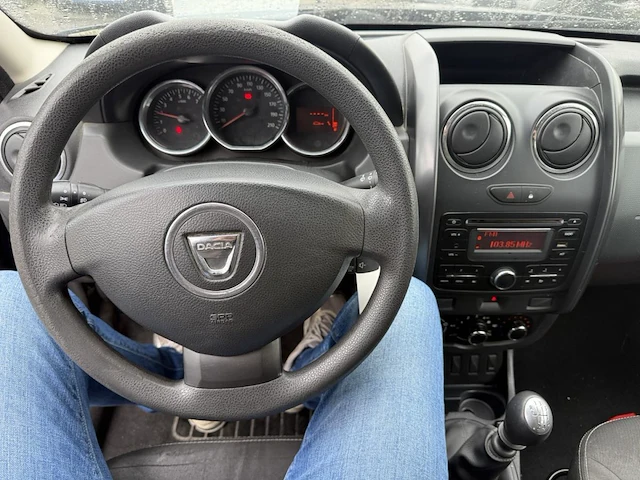 Dacia duster phase 2 1.5 dci 4x2 laureate,2015 - afbeelding 26 van  27