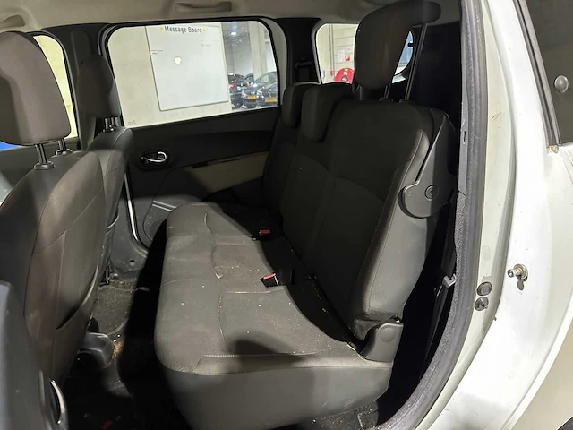 Dacia lodgy 1.2 tce prestige 7-persoons 116pk 2013, 4-kgd-46 - afbeelding 25 van  40