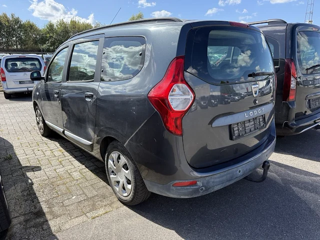 Dacia lodgy 1.6i laureate 7pl. 82, 2012 - afbeelding 27 van  31