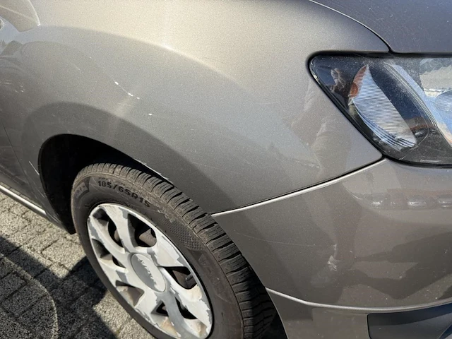 Dacia logan 0.9 tce laureate 90, 2014 - afbeelding 18 van  28