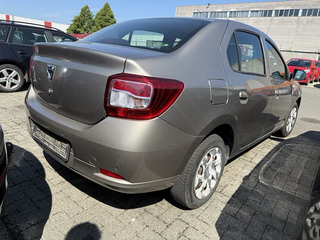 Dacia logan 0.9 tce laureate 90, 2014 - afbeelding 23 van  28