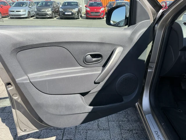 Dacia logan 0.9 tce laureate 90, 2014 - afbeelding 25 van  28
