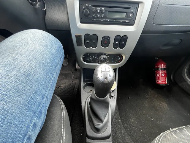 Dacia logan, 2012 - afbeelding 2 van  32