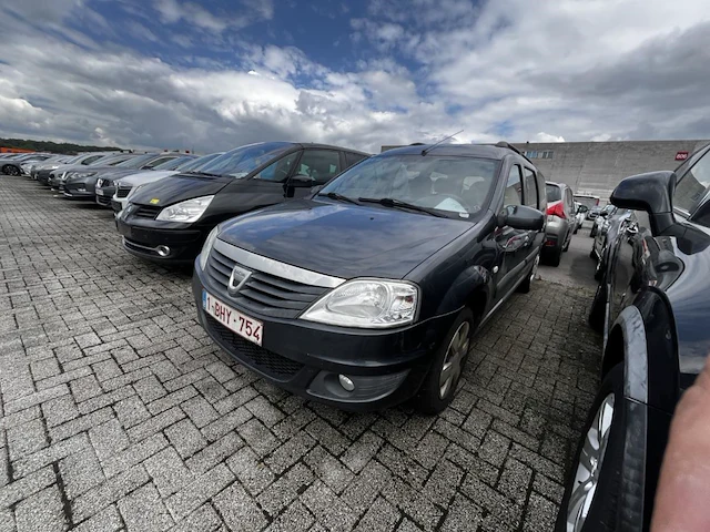 Dacia logan, 2012 - afbeelding 1 van  32