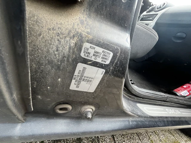 Dacia logan, 2012 - afbeelding 16 van  32
