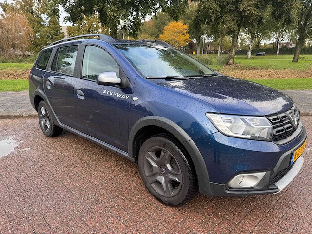 Dacia logan mcv 0.9 tce stepway , ; rg-704-k - afbeelding 10 van  17