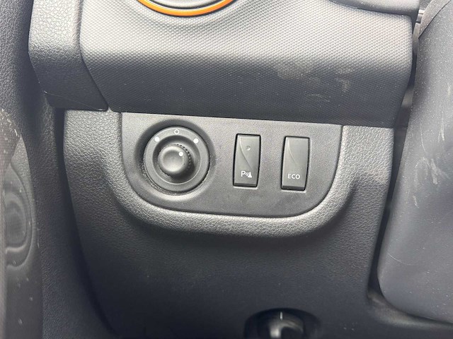 Dacia logan mcv 0.9 tce stepway , ; rg-704-k - afbeelding 17 van  17