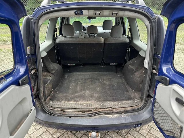Dacia logan mcv 1.4 lauréate, 95jnl7 - afbeelding 10 van  10