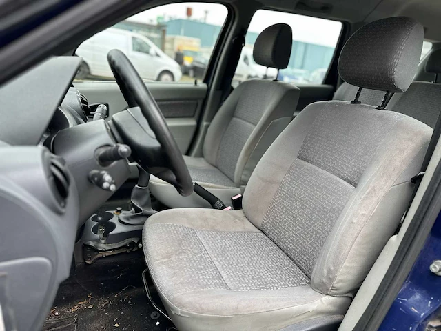 Dacia logan mcv 1.4 lauréate, 95jnl7 - afbeelding 6 van  10