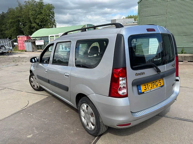 Dacia logan mcv 1.6-16v lauréate 7persoons 2009 | 31-jpg-5 - afbeelding 2 van  8