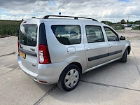 Dacia logan mcv 1.6-16v lauréate 7persoons 2009 | 31-jpg-5 - afbeelding 7 van  8