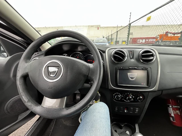 Dacia logan,2013 - afbeelding 27 van  29