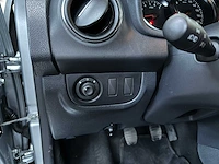 Dacia sandero 0.9 tce laureate 73pk 2019, g-092-lp - afbeelding 13 van  39