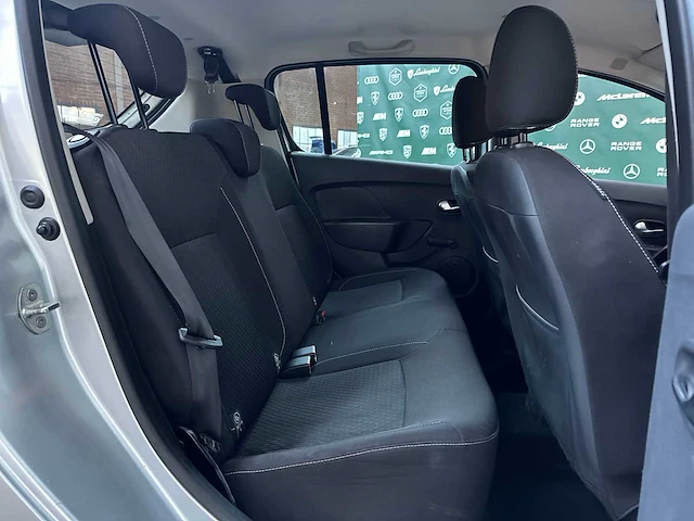 Dacia sandero 0.9 tce laureate 73pk 2019, g-092-lp - afbeelding 29 van  39