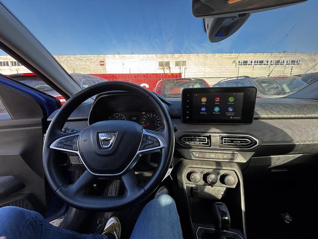 Dacia sandero 1.0 tce comfort cvt 91 at,2022 - afbeelding 2 van  39