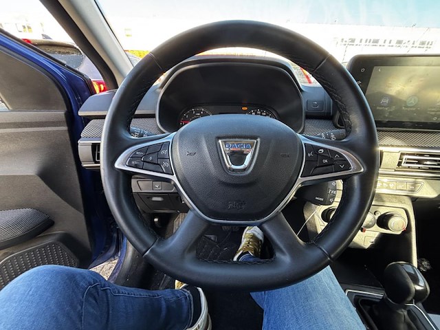 Dacia sandero 1.0 tce comfort cvt 91 at,2022 - afbeelding 7 van  39