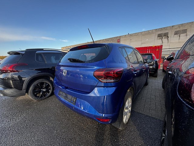 Dacia sandero 1.0 tce comfort cvt 91 at,2022 - afbeelding 34 van  39