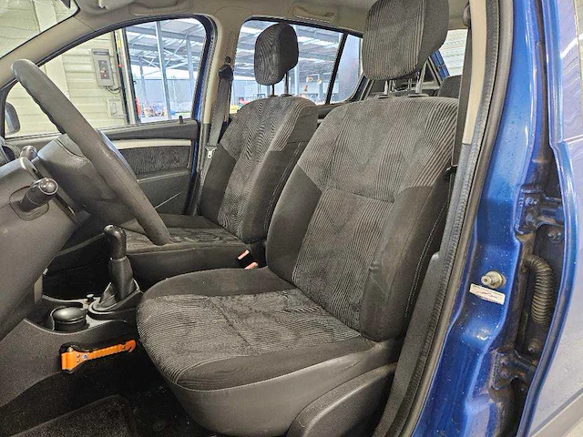 Dacia sandero 1.2 ambiance 2009 | 39-jrx-7 - afbeelding 3 van  20