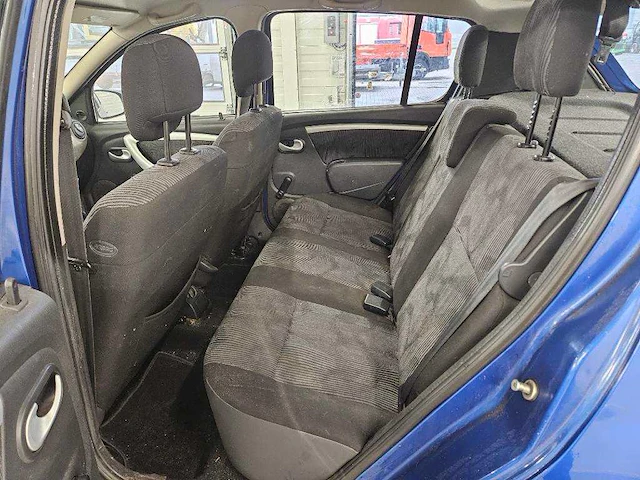 Dacia sandero 1.2 ambiance 2009 | 39-jrx-7 - afbeelding 10 van  20