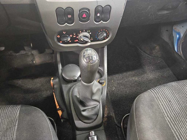 Dacia sandero 1.2 ambiance 2009 | 39-jrx-7 - afbeelding 19 van  20