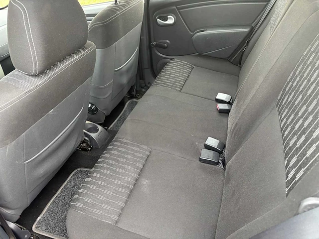 Dacia sandero 1.2 blackline, 87-rgr-2 - afbeelding 6 van  21