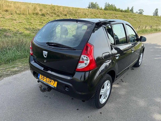 Dacia sandero 1.2 blackline airco lage km stand 58-sjr-7 - afbeelding 12 van  18