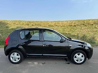 Dacia sandero 1.2 blackline airco lage km stand 58-sjr-7 - afbeelding 15 van  18