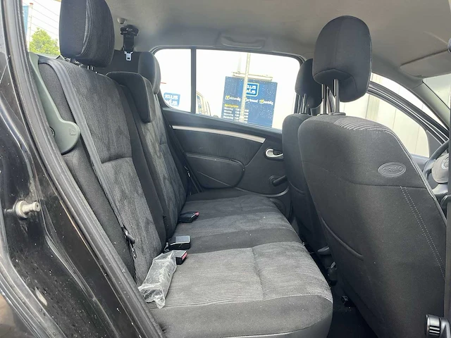 Dacia sandero 1.2 lauréate 2010 | 46-lxg-2 - afbeelding 10 van  22