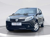 Dacia sandero 1.2 lauréate 2010 | 46-lxg-2 - afbeelding 1 van  22