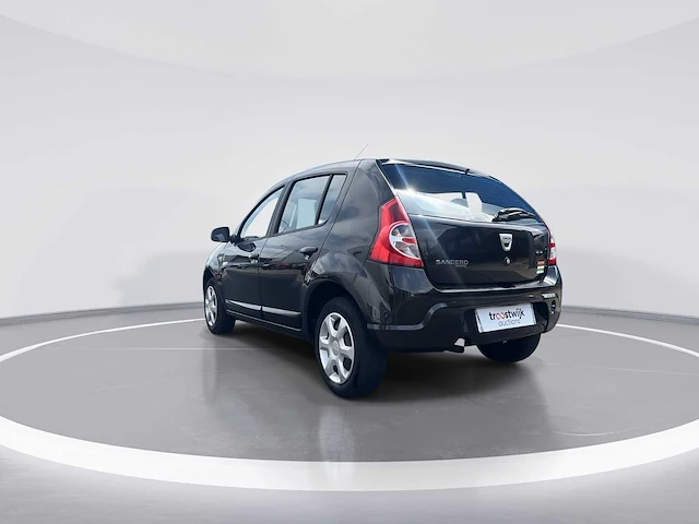 Dacia sandero 1.2 lauréate 2010 | 46-lxg-2 - afbeelding 17 van  22