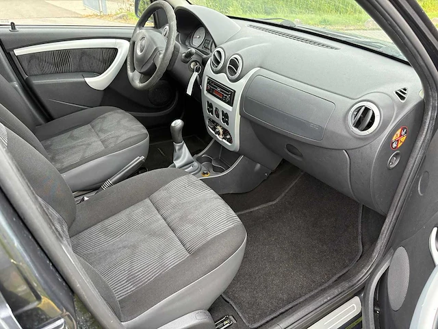 Dacia sandero 1.2 lauréate , 71-jlx-1 - afbeelding 7 van  23