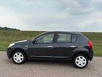 Dacia sandero 1.2 lauréate , 71-jlx-1 - afbeelding 9 van  23