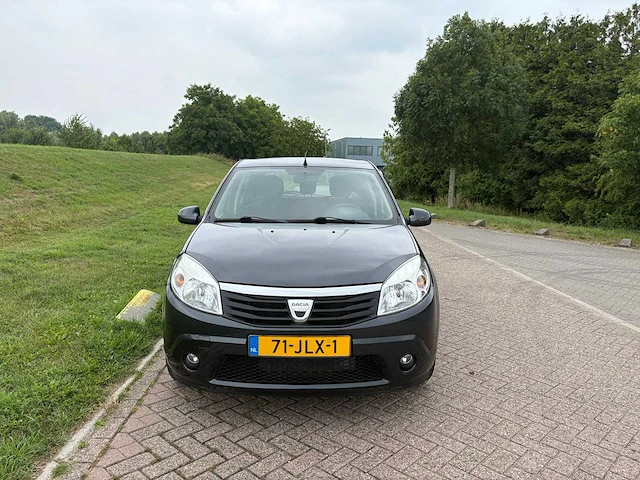 Dacia sandero 1.2 lauréate , 71-jlx-1 - afbeelding 13 van  23